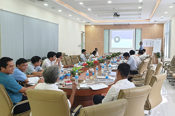 Sharing values and accompanying Vietnamese suppliers