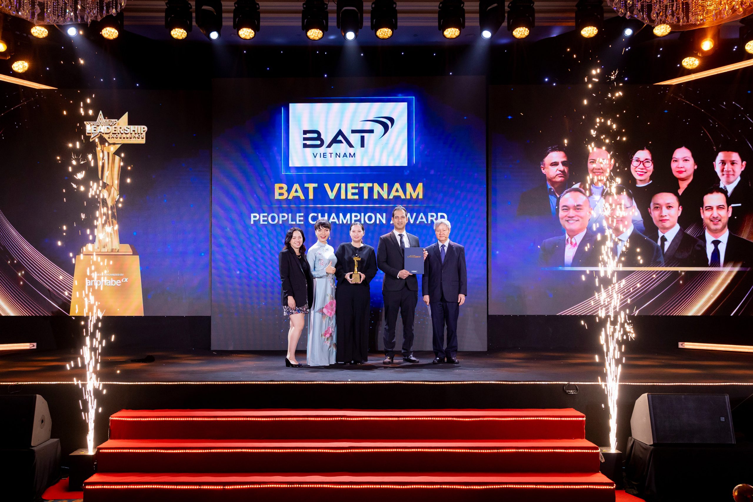 BAT Vietnam's representative receiving People Champion Award. Photo courtesy of BAT Vietnam