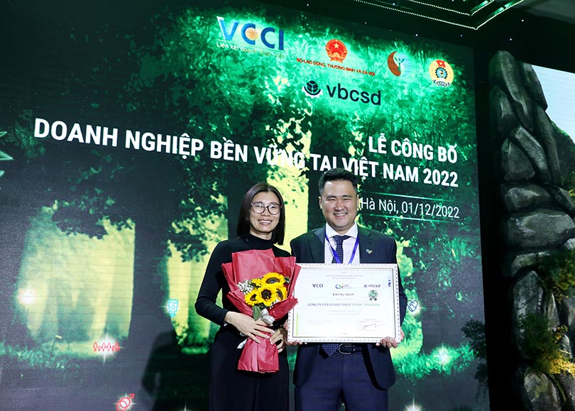 Sustainable Businesses 2022 Trophy